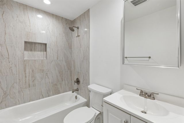 2512 Towerwood Drive, Carrollton, TX 75006
