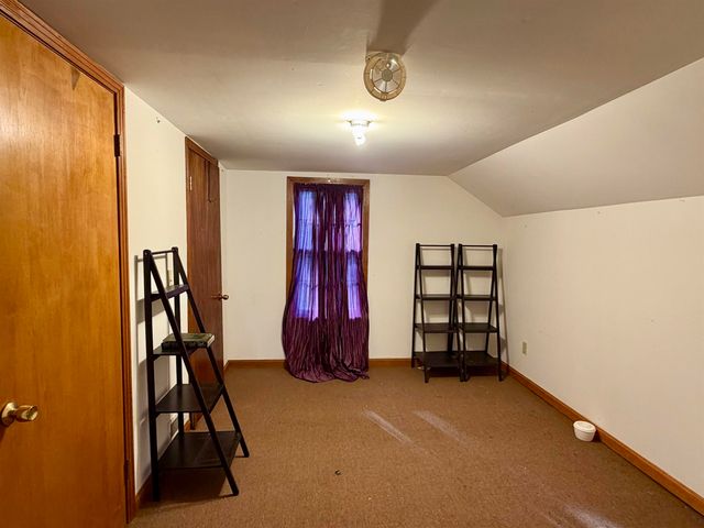 519 CLAYHILL DR, Selmer, TN 38375