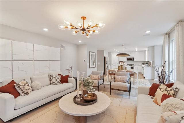 1614 Patterson Avenue, North Aurora, IL 60542