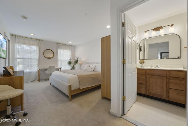 305 Brookfield Drive, Jackson, NJ 08527