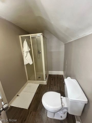 2201 Oakdale Road, Cleveland Heights, OH 44118