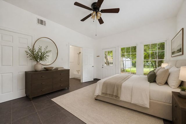 326 W 22nd Street, Houston, TX 77008