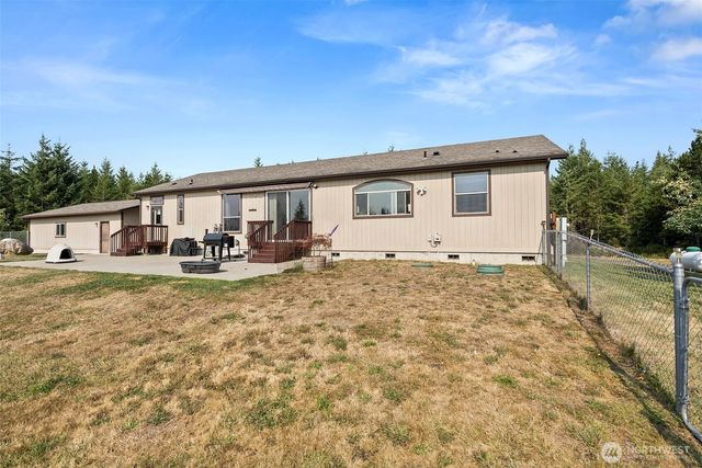351 N Evening Star Lane, Hoodsport, WA 98548