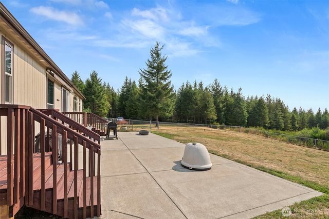 351 N Evening Star Lane, Hoodsport, WA 98548
