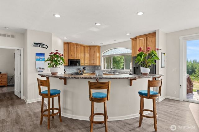 351 N Evening Star Lane, Hoodsport, WA 98548