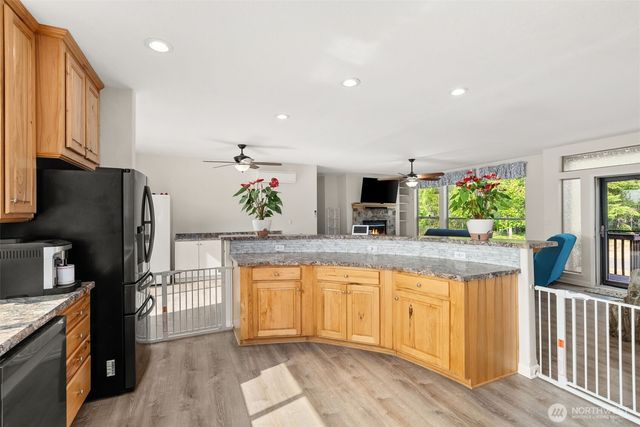 351 N Evening Star Lane, Hoodsport, WA 98548