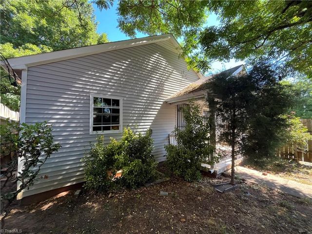911 17th Street, Winston-salem, NC 27105