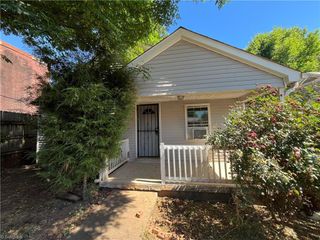 911 17th Street, Winston-salem, NC 27105