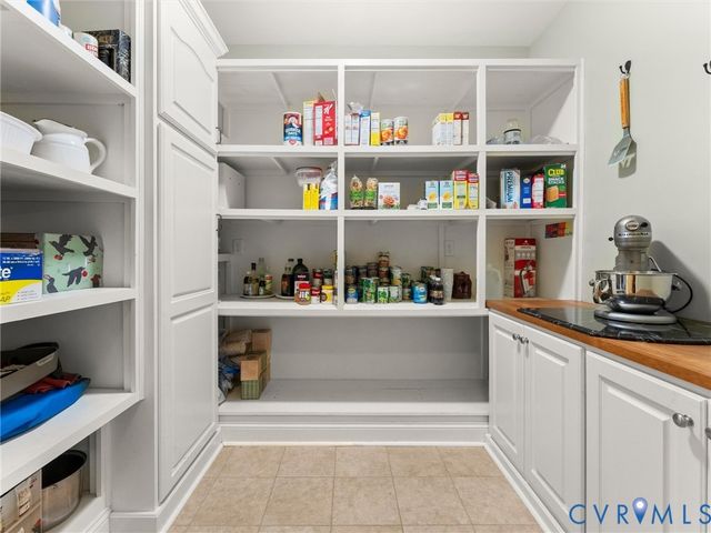 8151 Hidden Valley Ct, Amelia, VA 23002