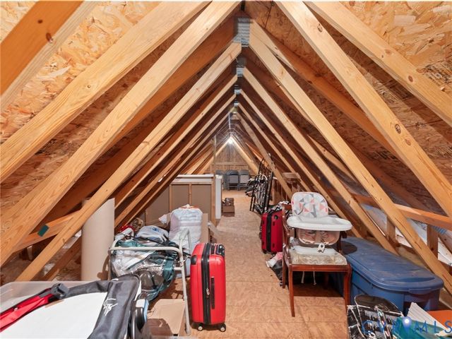 8151 Hidden Valley Ct, Amelia, VA 23002