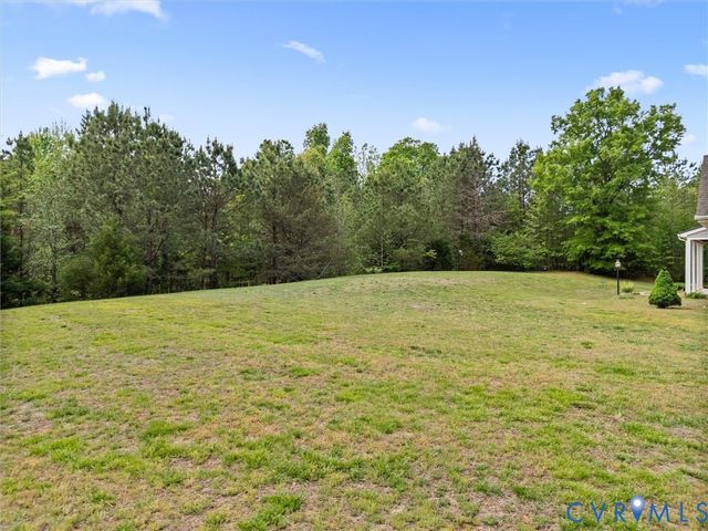 8151 Hidden Valley Ct, Amelia, VA 23002