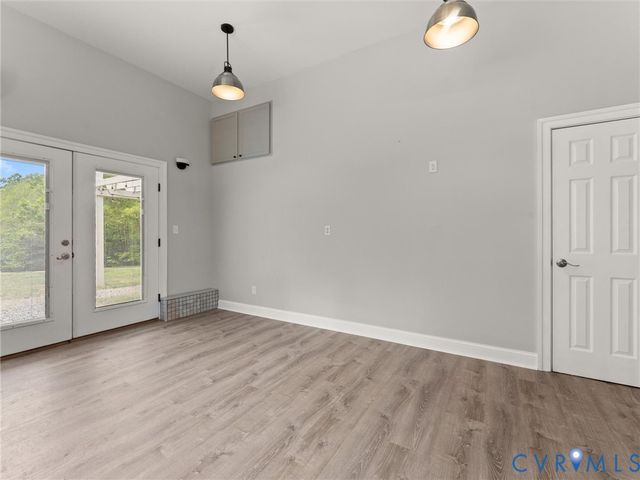 8151 Hidden Valley Ct, Amelia, VA 23002
