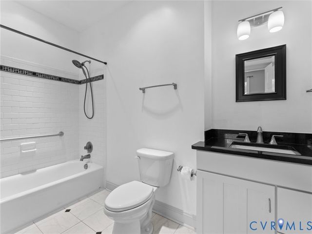 8151 Hidden Valley Ct, Amelia, VA 23002