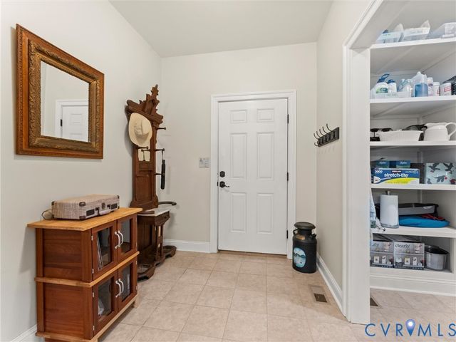 8151 Hidden Valley Ct, Amelia, VA 23002