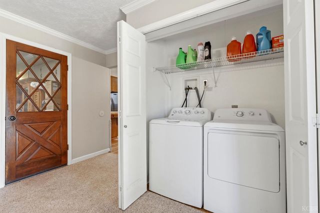 975 Salem Drive, Hanford, CA 93230