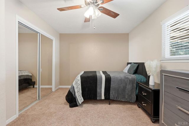 975 Salem Drive, Hanford, CA 93230