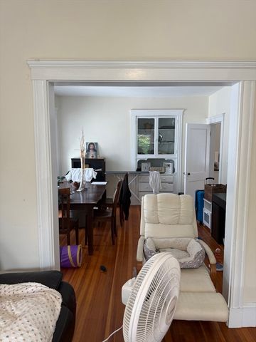 60-62 Warren Ave 2, Milton, MA 02186