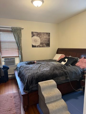 60-62 Warren Ave 2, Milton, MA 02186