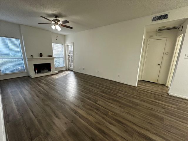 10047 Westpark Drive 73, Houston, TX 77042