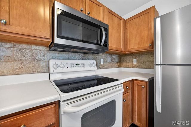 149 Bayhill Village Drive, O'fallon, MO 63368