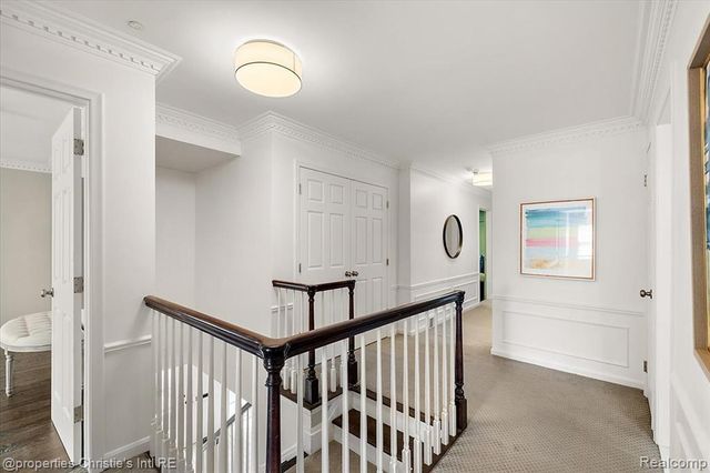 234 Lincoln Road, Grosse Pointe, MI 48230