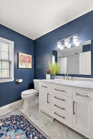 234 Lincoln Road, Grosse Pointe, MI 48230