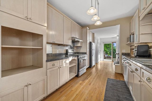 2516 71st STREET, Kenosha, WI 53143