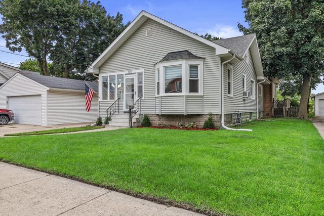 2516 71st STREET, Kenosha, WI 53143