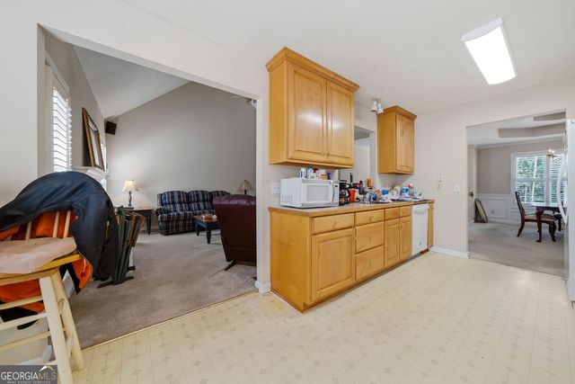2403 Bluff Creek Overlook, Douglasville, GA 30135