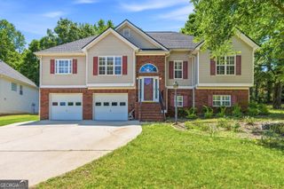 2403 Bluff Creek Overlook, Douglasville, GA 30135
