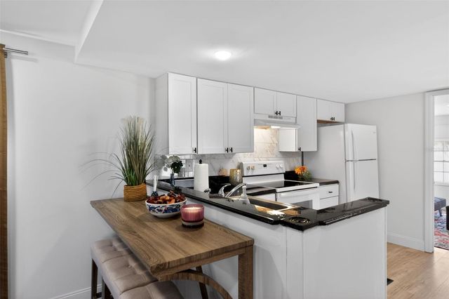 2944 PALM CIRCLE, Haines City, FL 33844