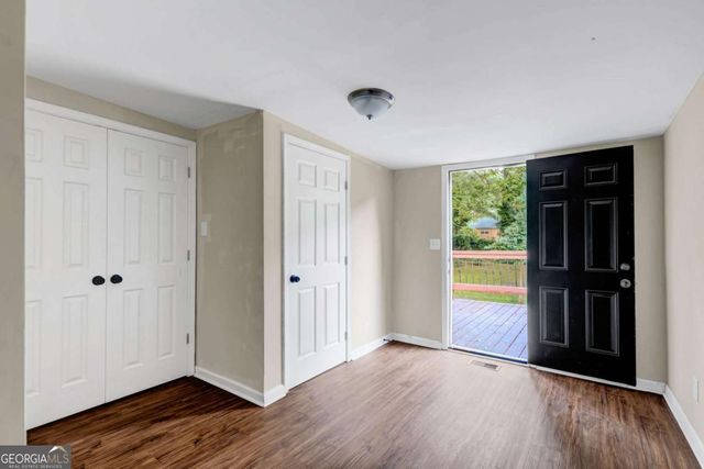 5164 Phillips Drive, Forest Park, GA 30297