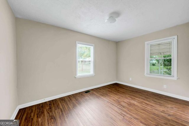 5164 Phillips Drive, Forest Park, GA 30297