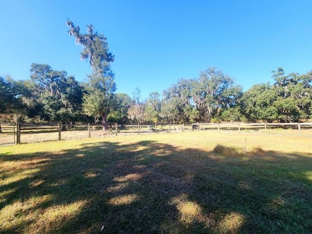 11419 OLD CRYSTAL RIVER ROAD, Brooksville, FL 34601