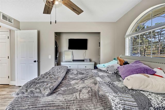 11419 OLD CRYSTAL RIVER ROAD, Brooksville, FL 34601