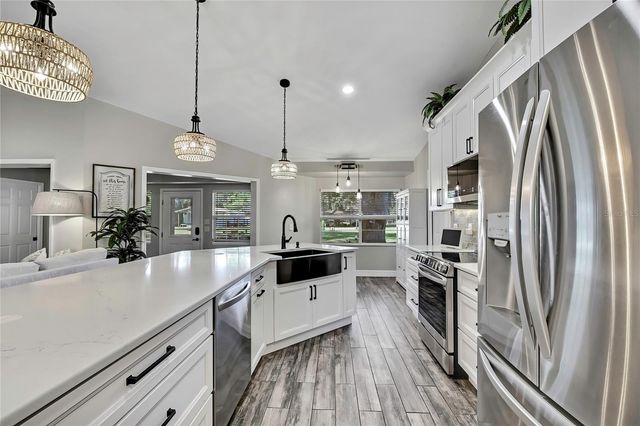 11419 OLD CRYSTAL RIVER ROAD, Brooksville, FL 34601