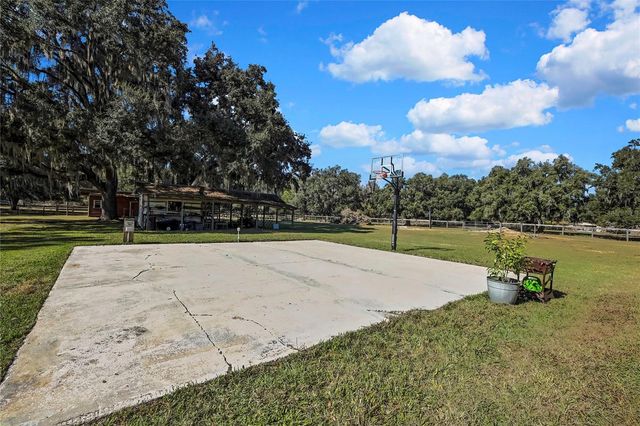 11419 OLD CRYSTAL RIVER ROAD, Brooksville, FL 34601