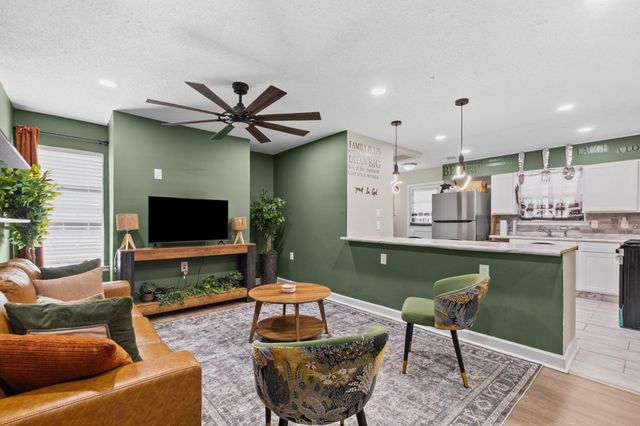 4616 CHANCELLOR CV, Memphis, TN 38118