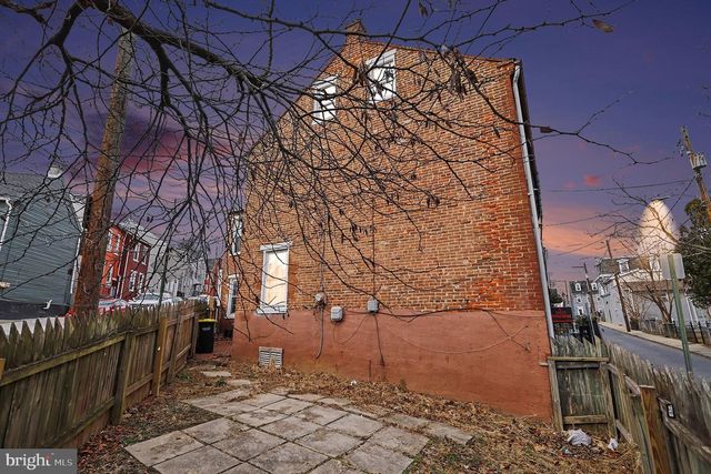 124 S ARCH ST, Lancaster, PA 17603