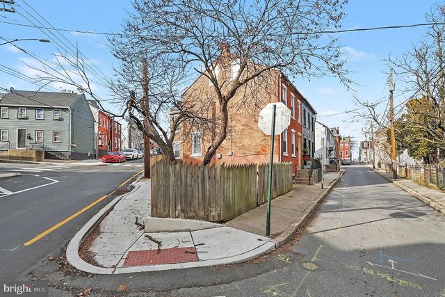 124 S ARCH ST, Lancaster, PA 17603