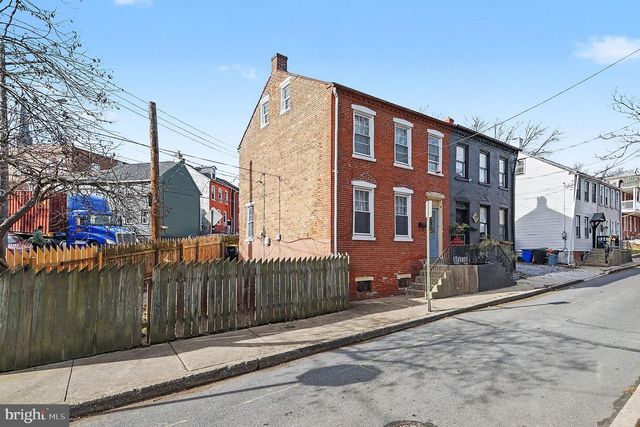 124 S ARCH ST, Lancaster, PA 17603