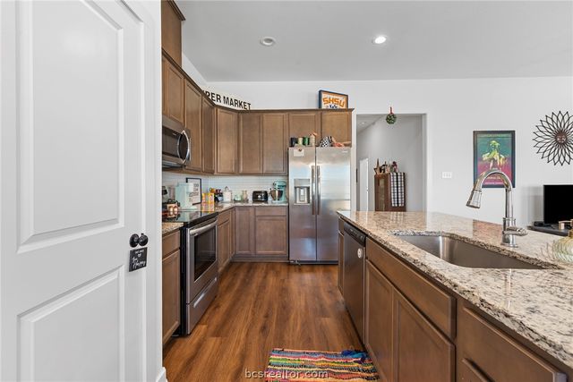 3165 Charge Lane, Bryan, TX 77808