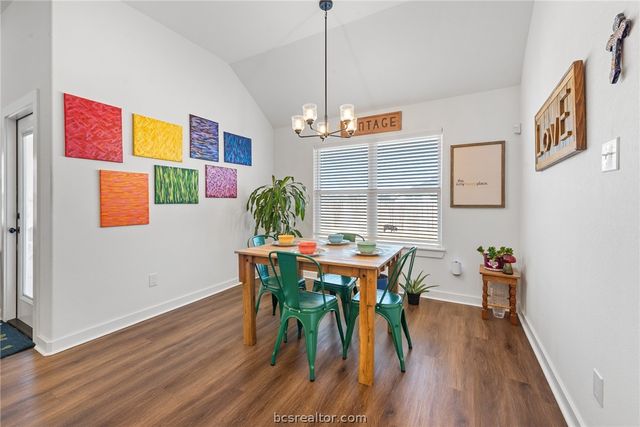 3165 Charge Lane, Bryan, TX 77808