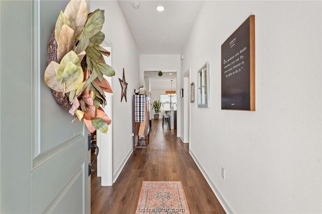 3165 Charge Lane, Bryan, TX 77808