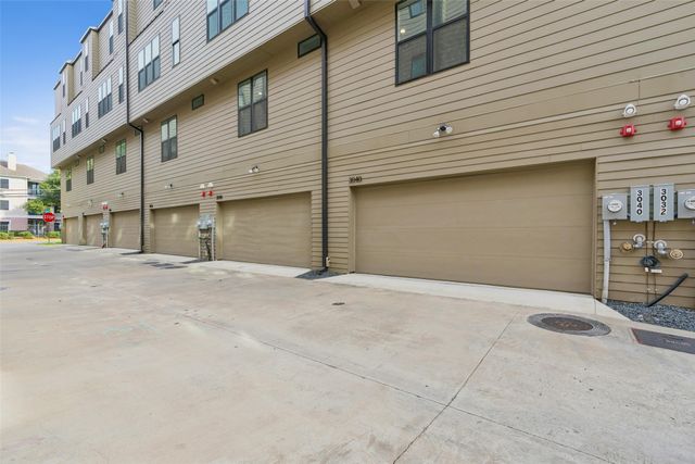 3040 Chimes Street, Dallas, TX 75219