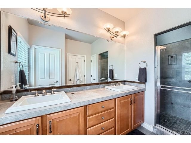 705 Antelope Dr W, Bennett, CO 80102