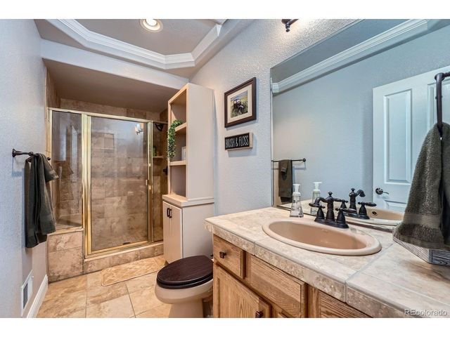 705 Antelope Dr W, Bennett, CO 80102