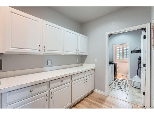 705 Antelope Dr W, Bennett, CO 80102