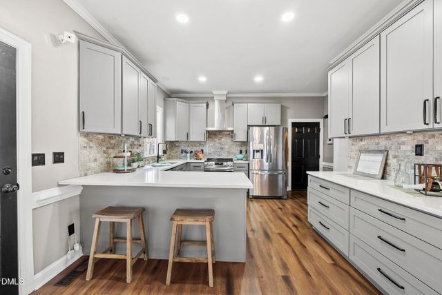 1013 Edenburghs Keep Drive, Knightdale, NC 27545