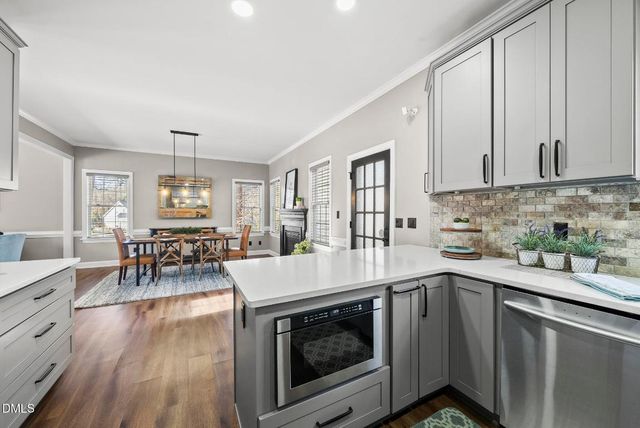 1013 Edenburghs Keep Drive, Knightdale, NC 27545